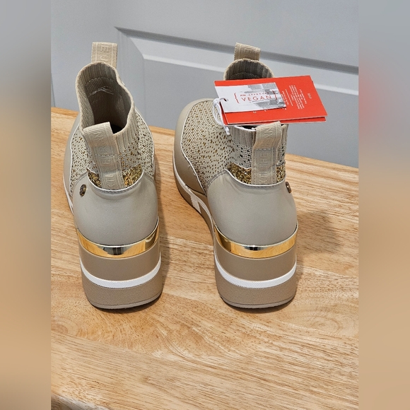 Xti The Urban Brand Wedge Ankle Booty with Rhinestones, NWT, Size 38 (7.5) - Picture 6 of 11